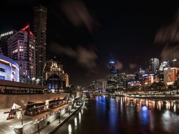melbourne-asif-aman-night-unsplash