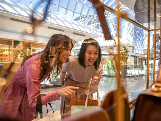 Chadstone Shopping Centre Melbourne credit Tourism Australia