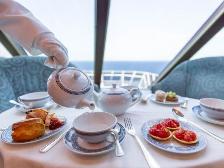 Horizons - Afternoon Tea